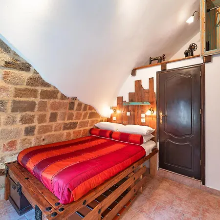 Cava D'oro Hotell