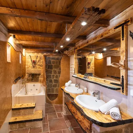 Hotell Cava D'oro 2*